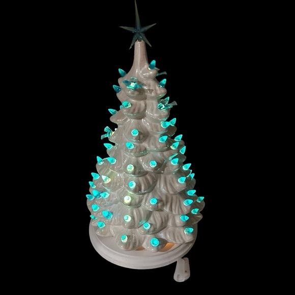 SHOW TONIGHT 8 pm EASTERNLIKE THIS TO BE NOTIFIED OF FUTURE SHOWS! - Picture 3 of 13